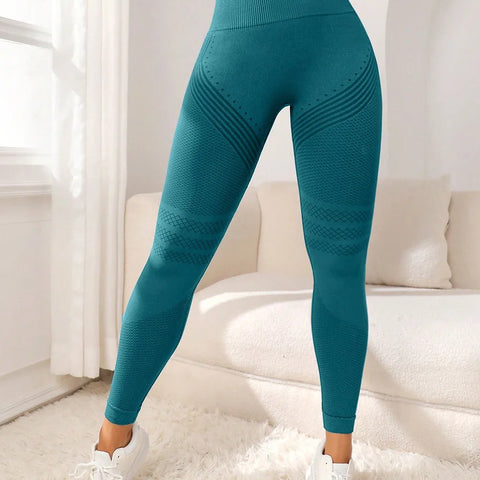 Sports Pants With Sexy Lines